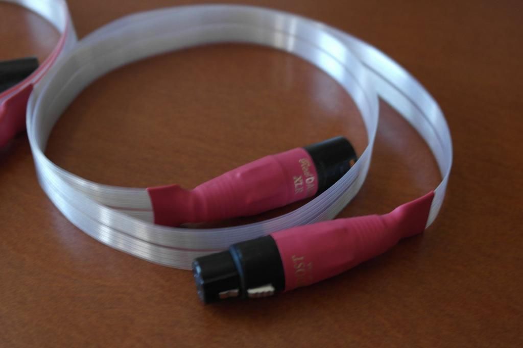 Nordost Red dawn, CD Sony 337ESD, DH Lab, Neutrik adapter - 1