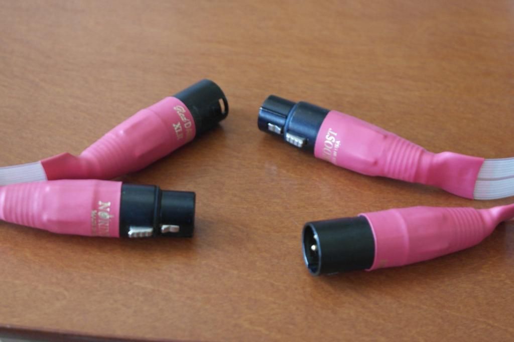 Nordost Red dawn, CD Sony 337ESD, DH Lab, Neutrik adapter