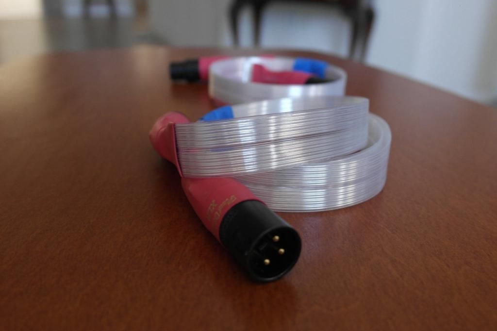 Nordost Red dawn, CD Sony 337ESD, DH Lab, Neutrik adapter - 4