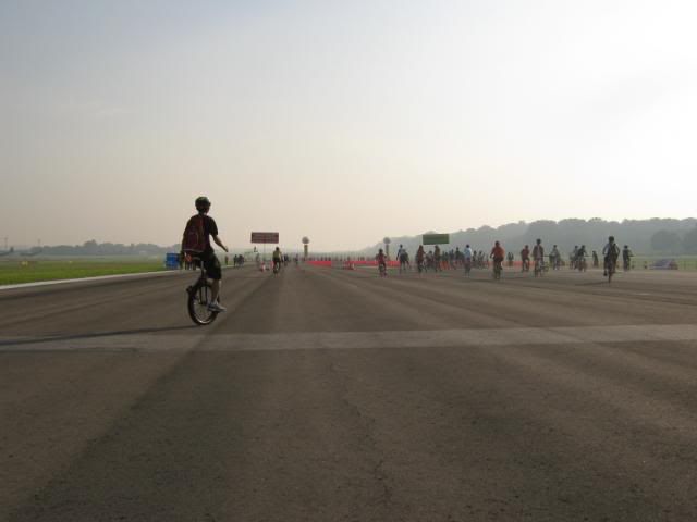 runway cycling