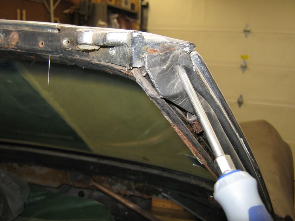 1971 Roadster Windshield Trim Removal CorvetteForum Chevrolet